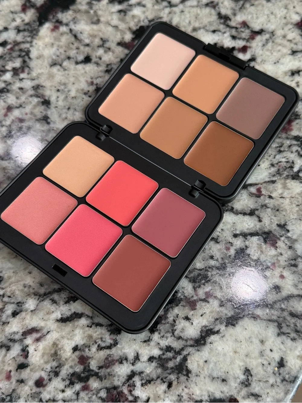 Makeup HD Forever Face Essentials Palette New!